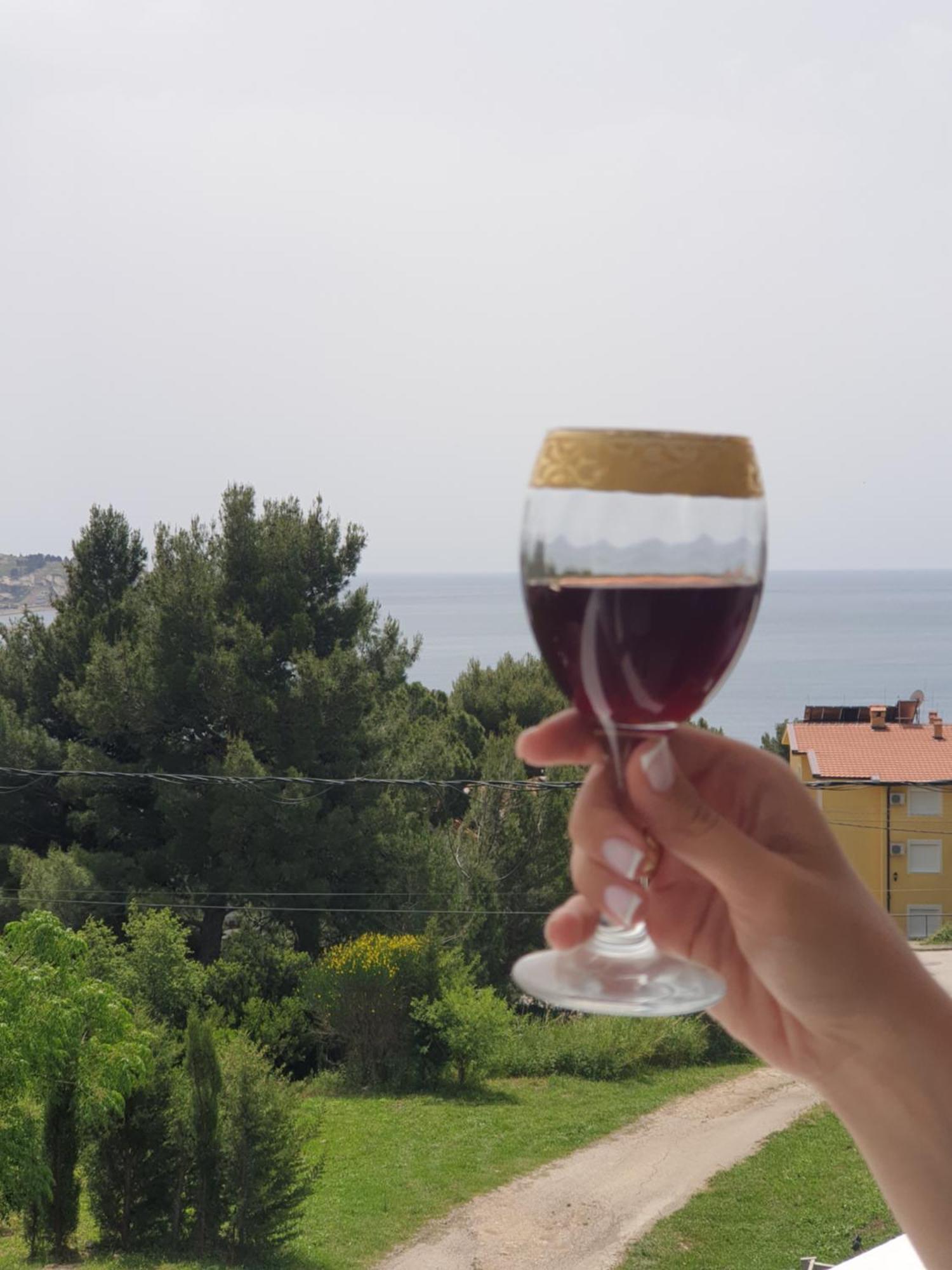 Montenegrinbeautystar バール エクステリア 写真